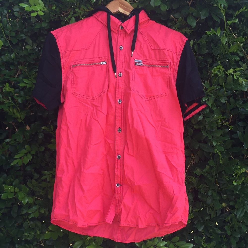 Men’s Size Medium Hooded Button Up Shirt